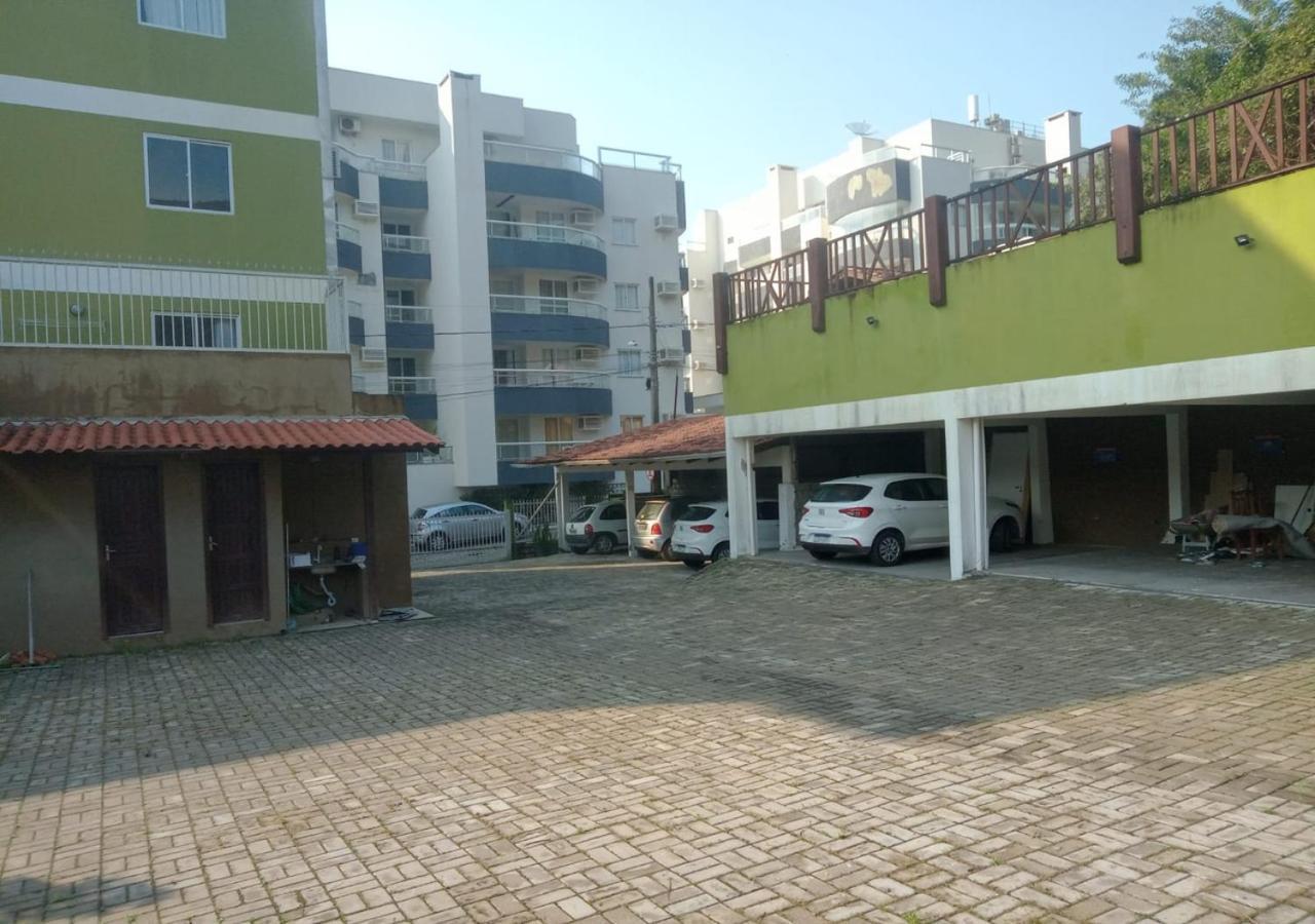Residencial Pilati Apartment Bombinhas Exterior photo